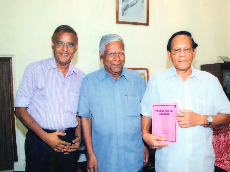 Governor Bihar with Tips for English Grammar - Written by KK Gupta.